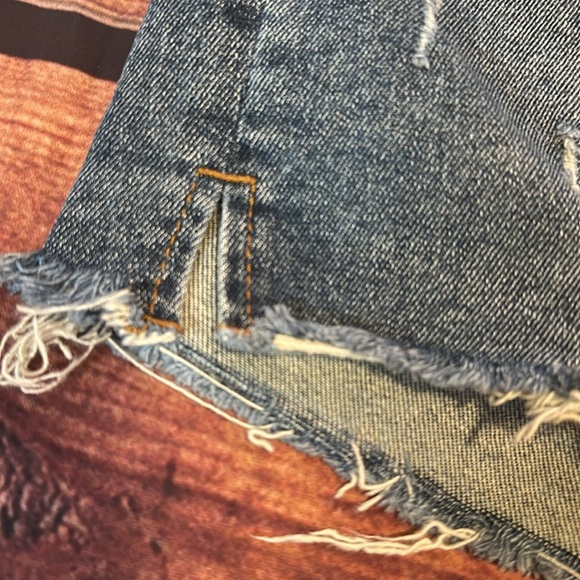 Kut from the Kloth High Rise Short Women’s size 8 - Picture 5 of 9